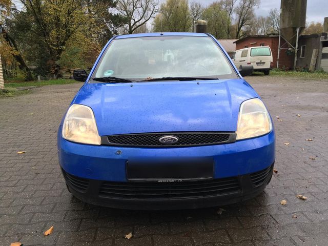 Ford Fiesta 1.3  Getriebe und Motor top, ...