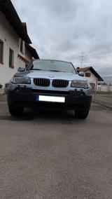 BMW X3 3.0i (E83) Automatik - BMW X3 E83 mit Benzin-Antrieb