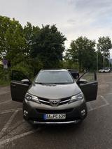 Toyota RAV 4 IV(XA40) - gebrauchte Toyota RAV 4 aus dem Jahr 2013