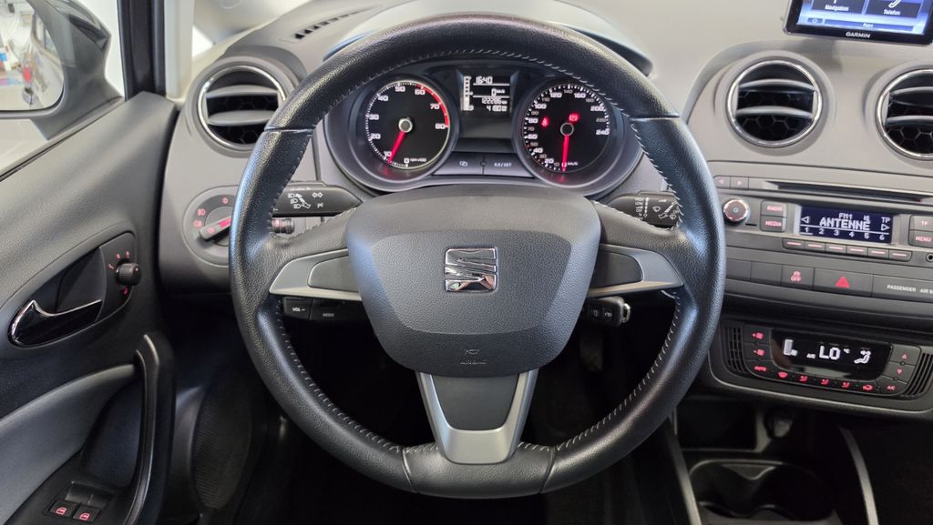 1.2 TSI Style NAVI 1.HAND SHZ ALU Tempomat