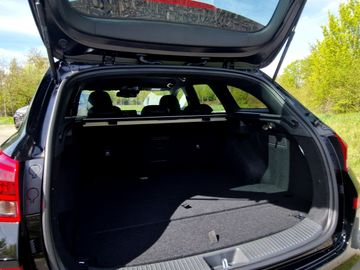 Hyundai i30 1.6 T-GDI N Line X (150PS) AutomatikKombi
