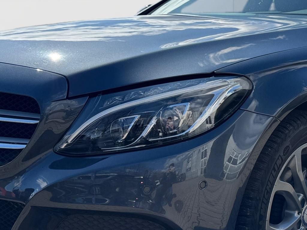 Fahrzeugabbildung Mercedes-Benz C 180 T Avantg. AHK Pano Navi LED SHZ Ambie. RDK