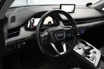 Audi Q7 - 11
