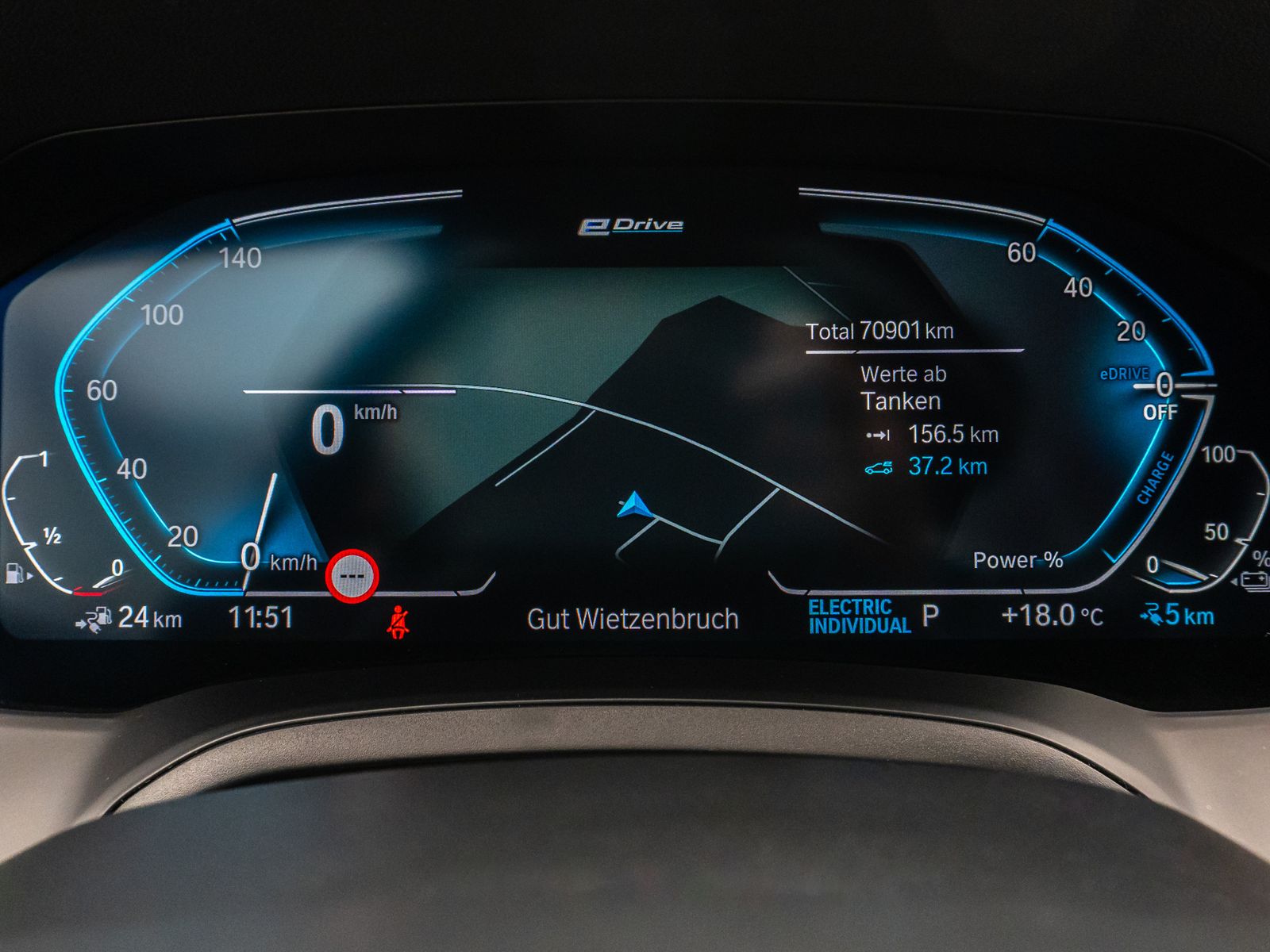Fahrzeugabbildung BMW 320e M Sport Kamer Laser HUD DAB H/K Komfort 19"
