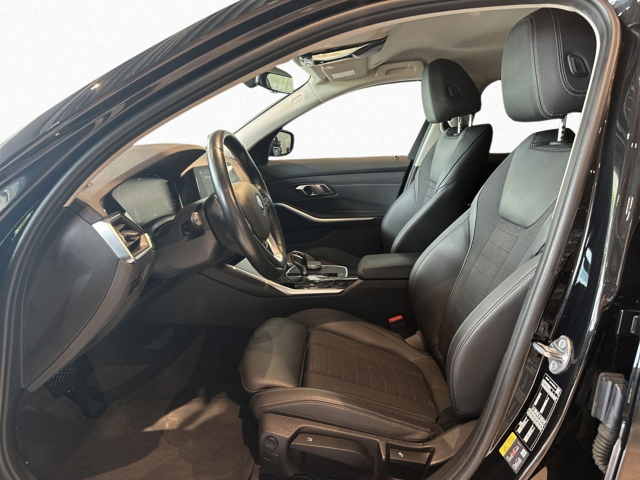 BMW 320e Tour Sport Line LiveProf LED Tempo SHZ PDC foto 10