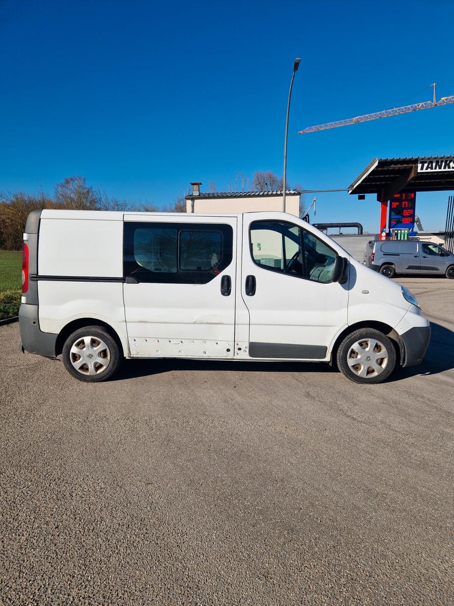 Renault Trafic Kasten L1H1 2,7t Flügeltüre