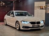BMW 320i Advantage Tieferlegung*Sport-Fahrwerk* - BMW 320: Sport 320i
