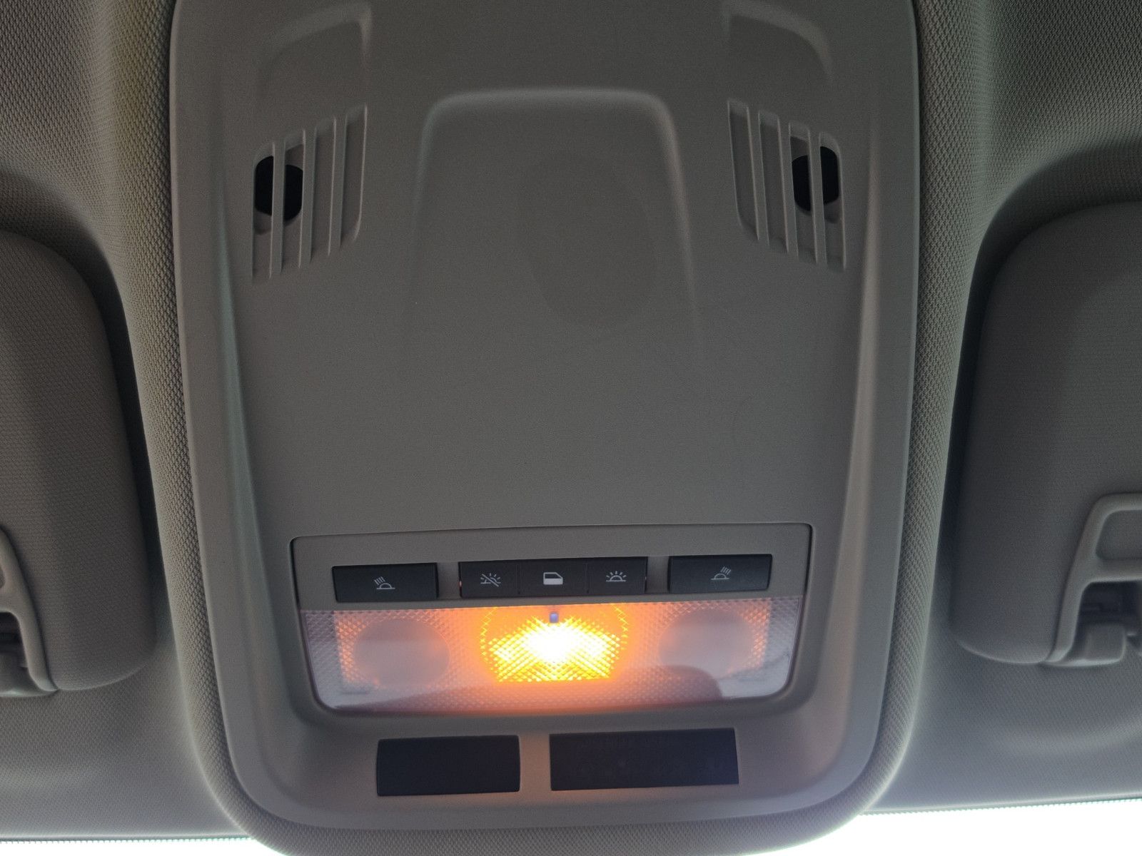 Fahrzeugabbildung Opel Astra K Lim. 5-trg. Elegance Start/Stop