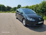 Volkswagen Sharan 2.0 TDI SCR 135kW BMT Comfortline Com... - Volkswagen Sharan in Augsburg