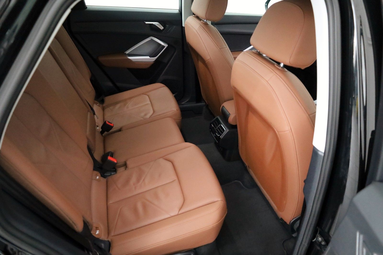 Fahrzeugabbildung Audi Q3 Sportback 35 TDI,Schwarz Pak.,Navi,Leder, AHK