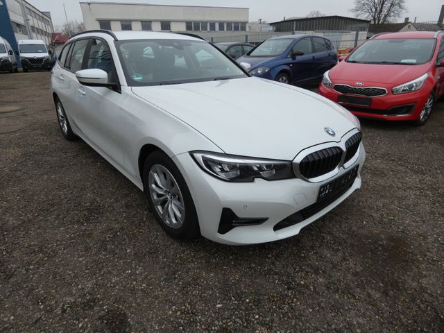 BMW 320 Baureihe 3 Touring 320 d"Navi"LED