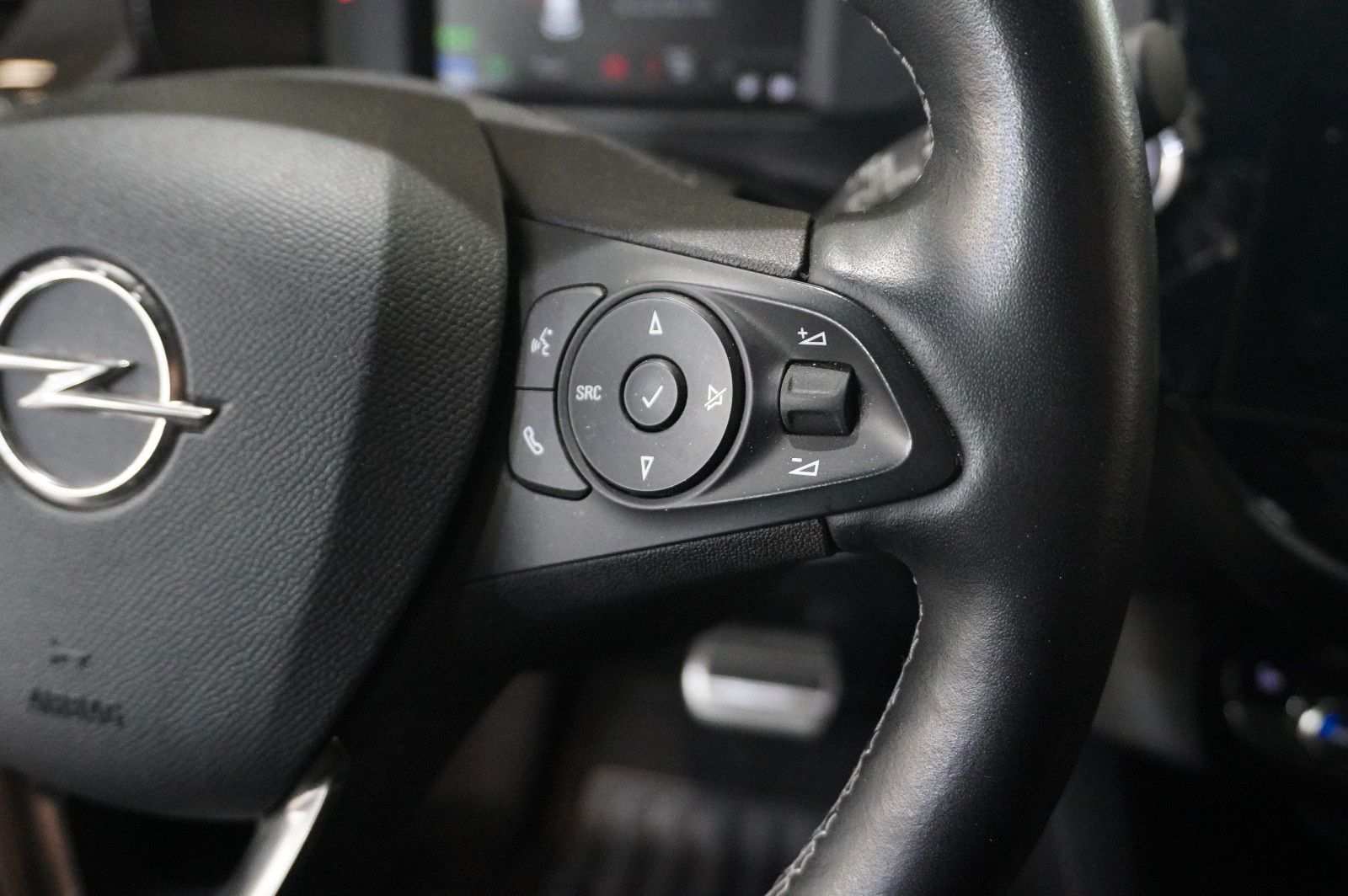 Fahrzeugabbildung Opel Corsa-e F GS SPORT 1-PHASIG NAVI/LED/KAMERA/DAB+