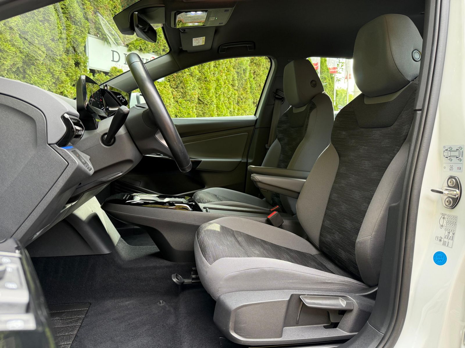 Fahrzeugabbildung Volkswagen ID.4 Pure Performance City LED+CARPL+ACC+SHZ+DAB