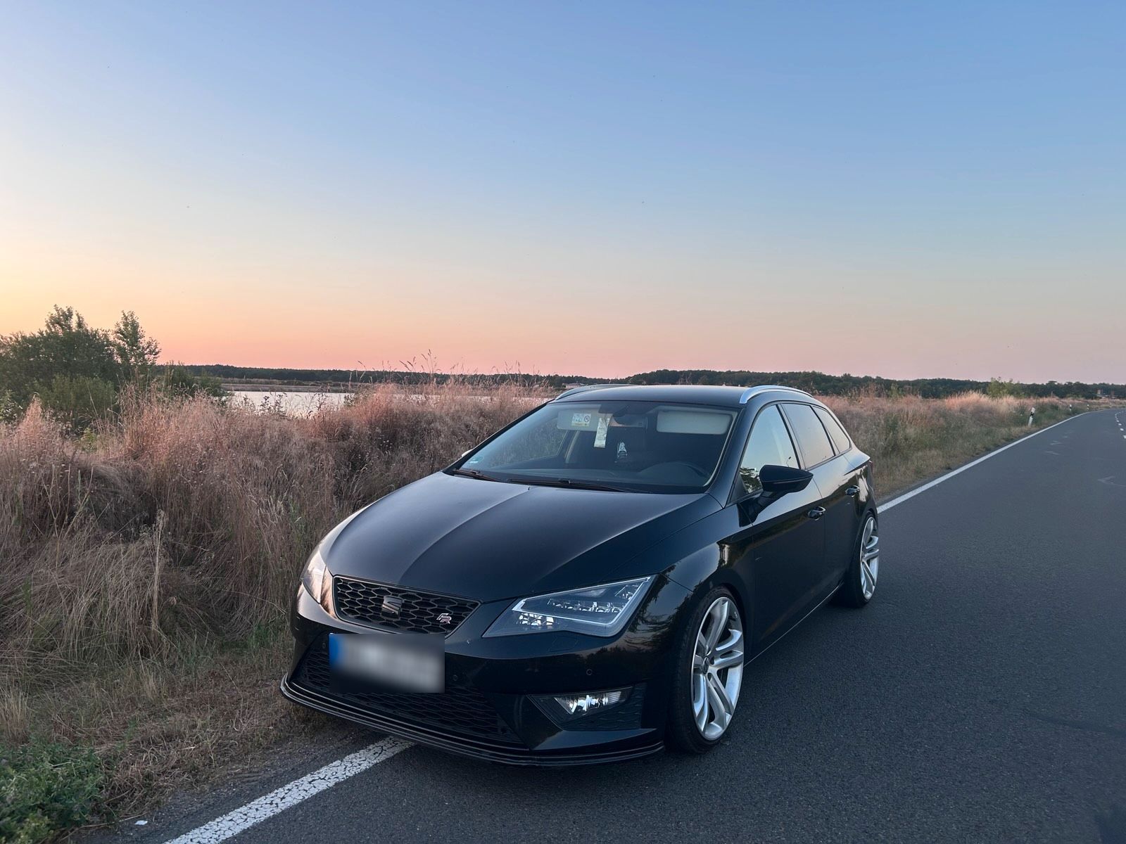 SEAT Seat Leon FR  (AHK TDI Gewindefahrerk Tausch)