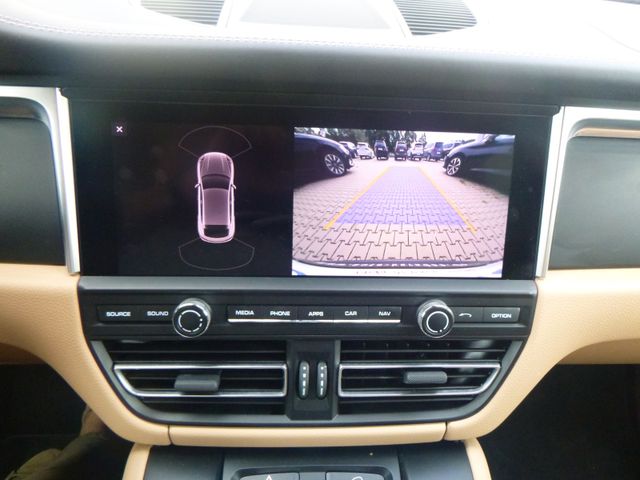 Fahrzeugabbildung Porsche Macan 2,0 TFSI Allrad >KAM/LED/NAV/Leder/SHZ/PDC