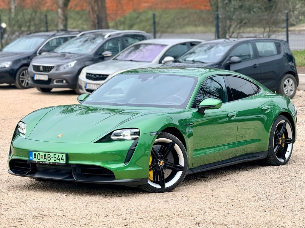 Image of Porsche Taycan