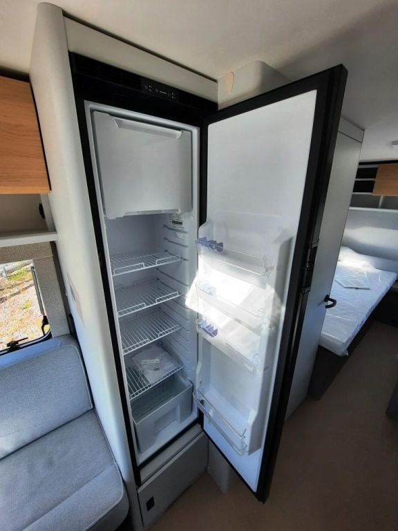 Fahrzeugabbildung Bürstner B66 490 TL Verfüg./Sparen Sie 3.630,- €