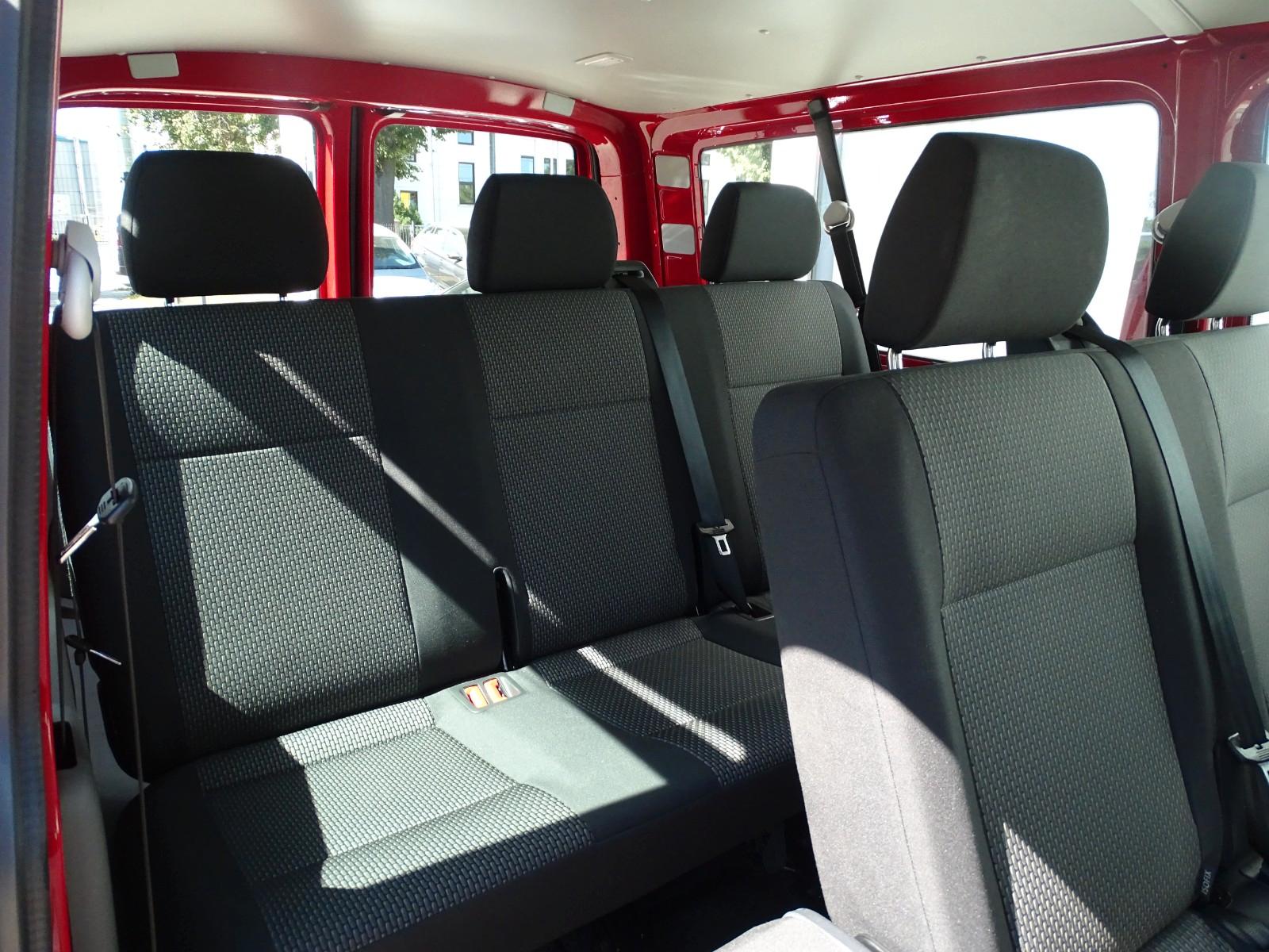 Volkswagen T6.1 Transporter Kombi *8 SITZER*NAVI*A/C*