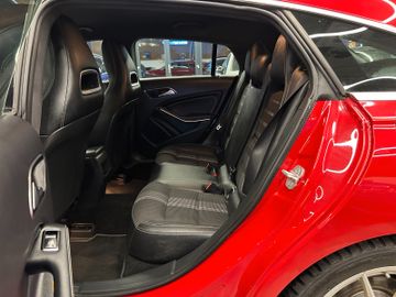 Mercedes-Benz CLA Shooting Brake CLA 180 *AMG*Navi*AHK*