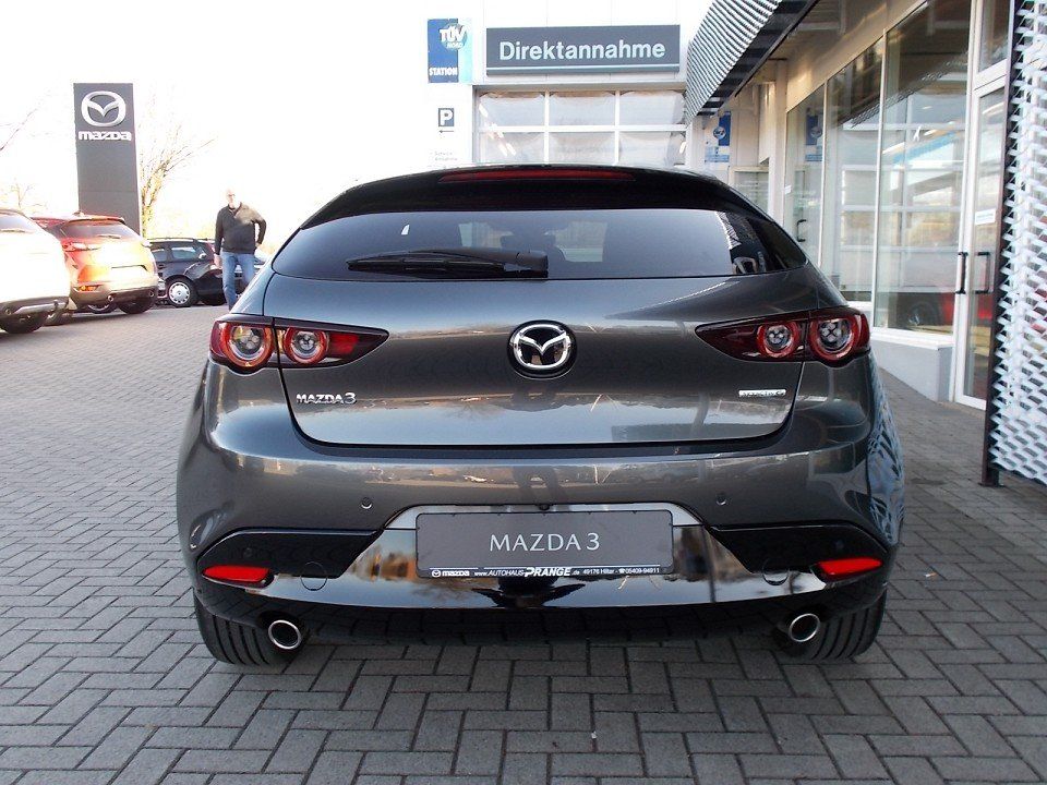 Fahrzeugabbildung Mazda 3 M-Hybrid Selection G-122 LEDER-S DES-P NAVI AC