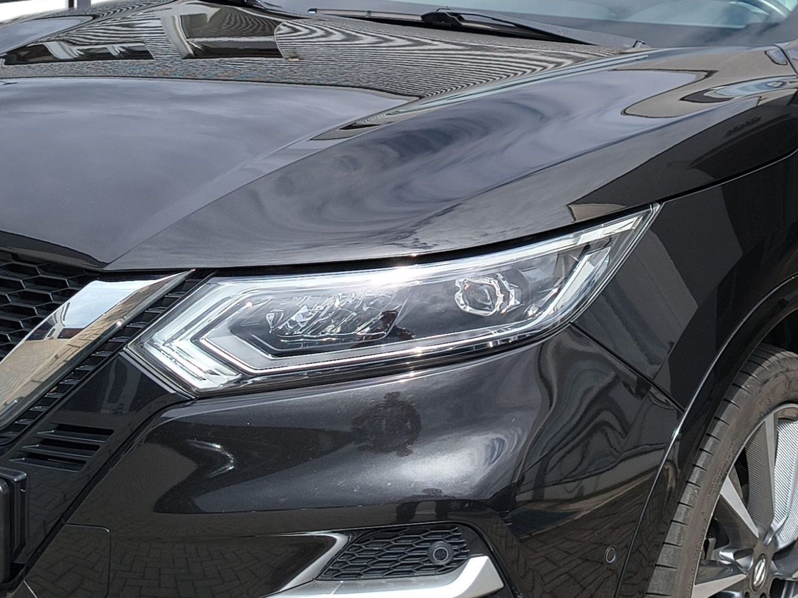 Fahrzeugabbildung Nissan Qashqai Tekna+ DCT 160 *Automatik*AHK*NAVI*PGD*A