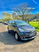 Toyota Verso S Top Zustand - Toyota Verso-S mit Benzin-Antrieb: Automatik