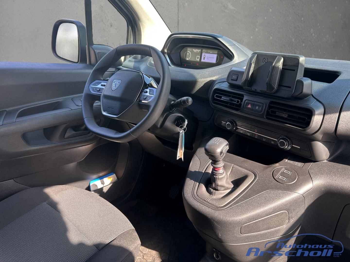 Peugeot Partner L1H1 M Digitales Cockpit Fernlichtass. V
