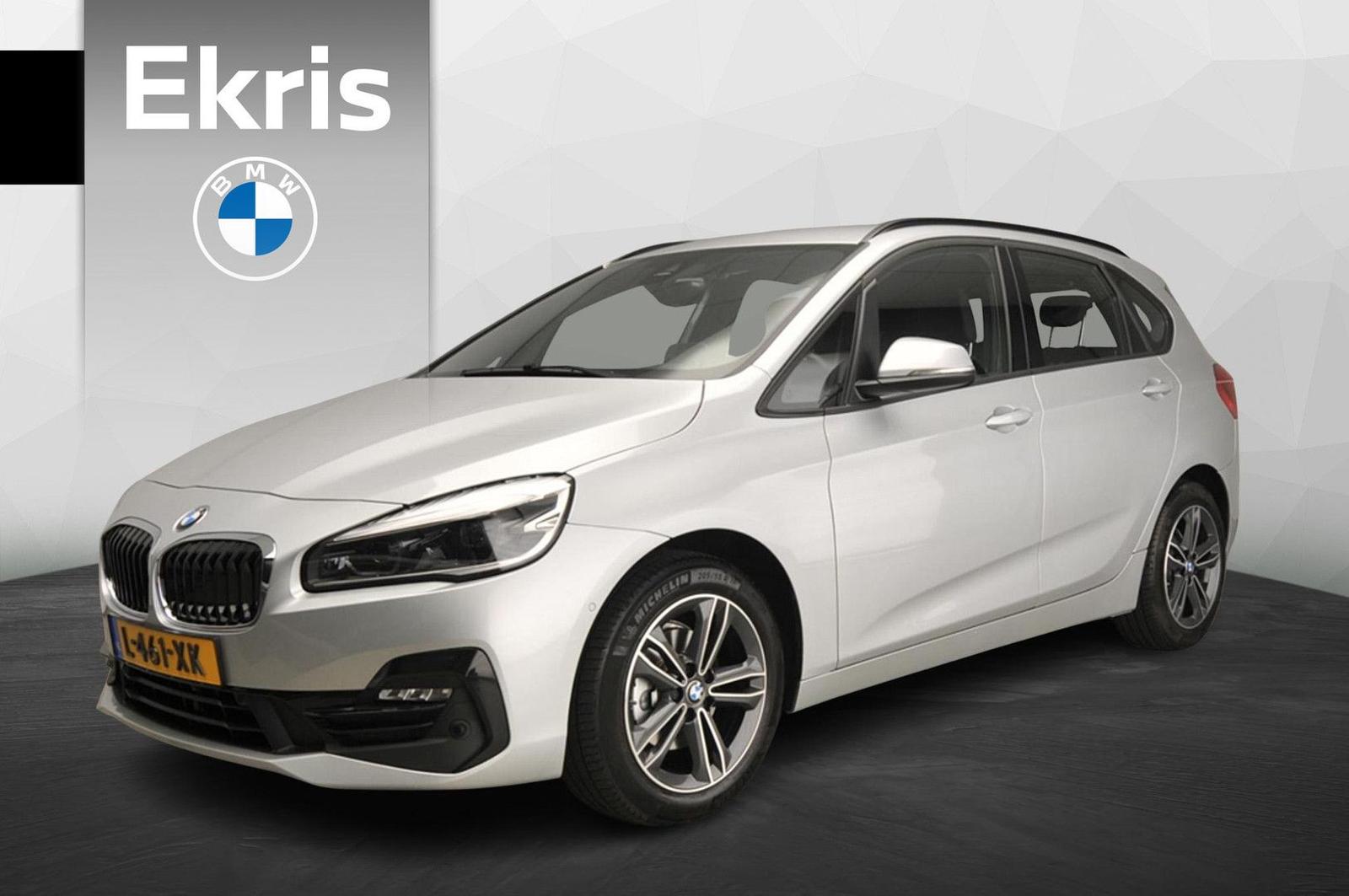 BMW 218 Active Tourer 2 Serie 218i automatik Sportli