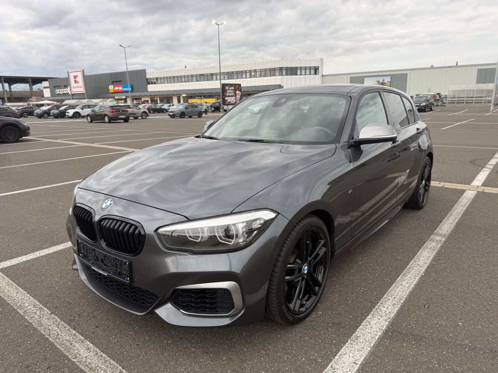 BMW M140i