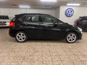 BMW 218 - 4