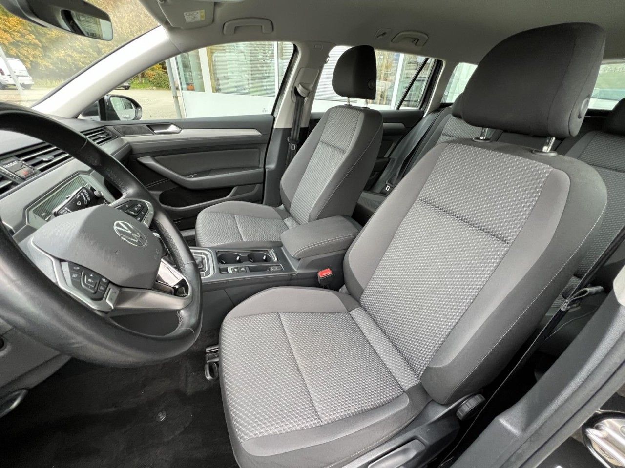 Volkswagen Passat Variant - Bild 6