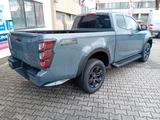 Isuzu D-MAX SpaceCab V-CROSS Neues Modell kurzfristig - Isuzu D-Max: Geländewagen