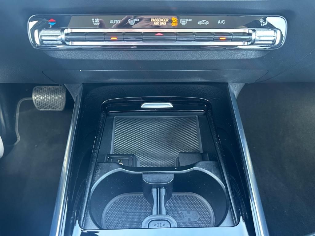 Fahrzeugabbildung Mercedes-Benz B 180 Progressive Navi Totwi. LED SHZ SpurH RDK