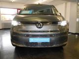 Volkswagen T7 Multivan Life LÜ lang 2.0 TSI DSG 6Sitze AHK - VW T7 Multivan Gebrauchtwagen in Stuttgart
