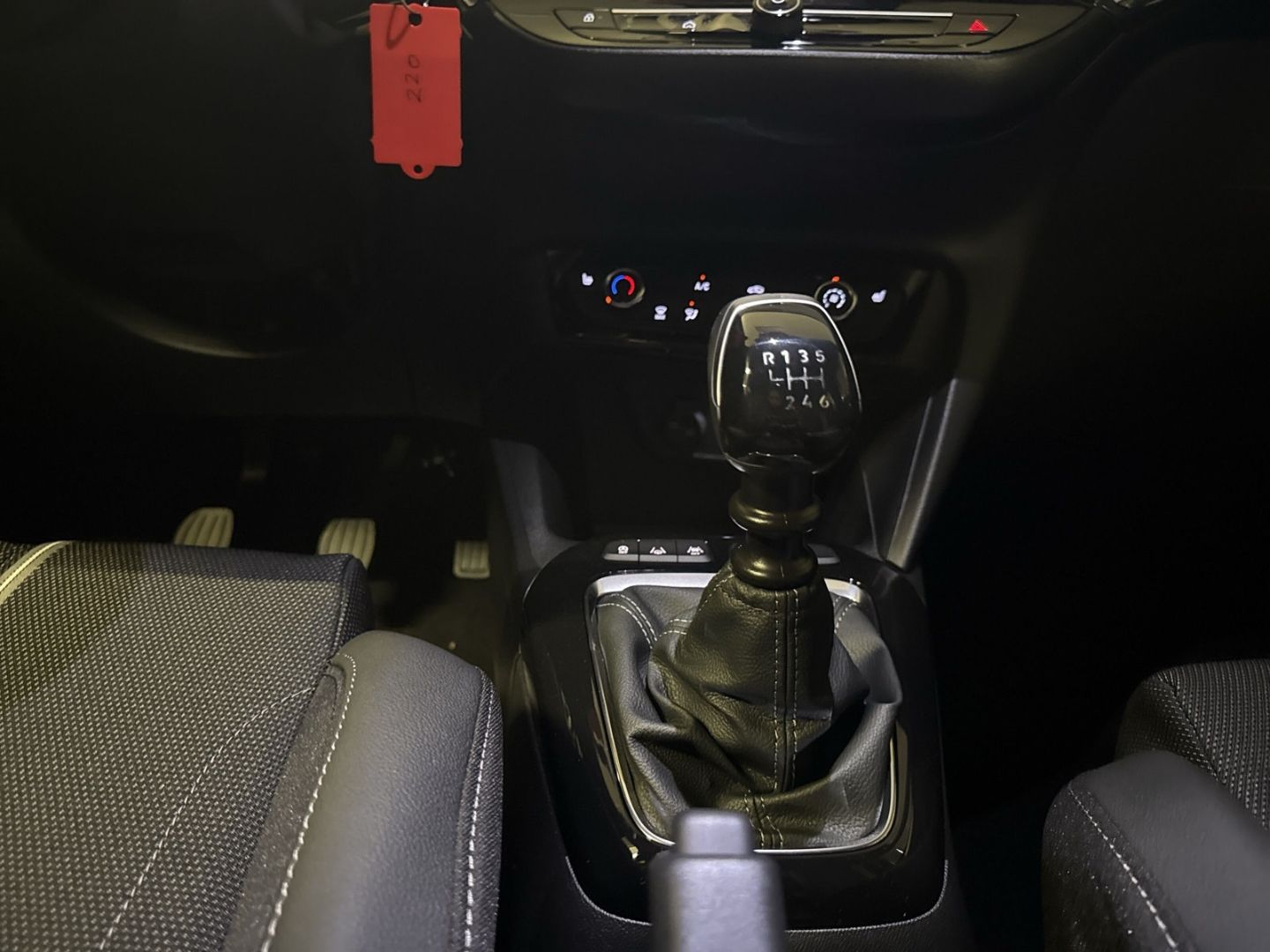 Opel Corsa - Bild 11
