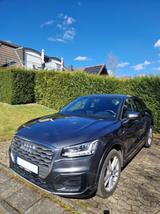 Audi Q2 35 TFSI Stronic Sport Mod.2019 Audi Garantie - Audi Q2 in Bonn