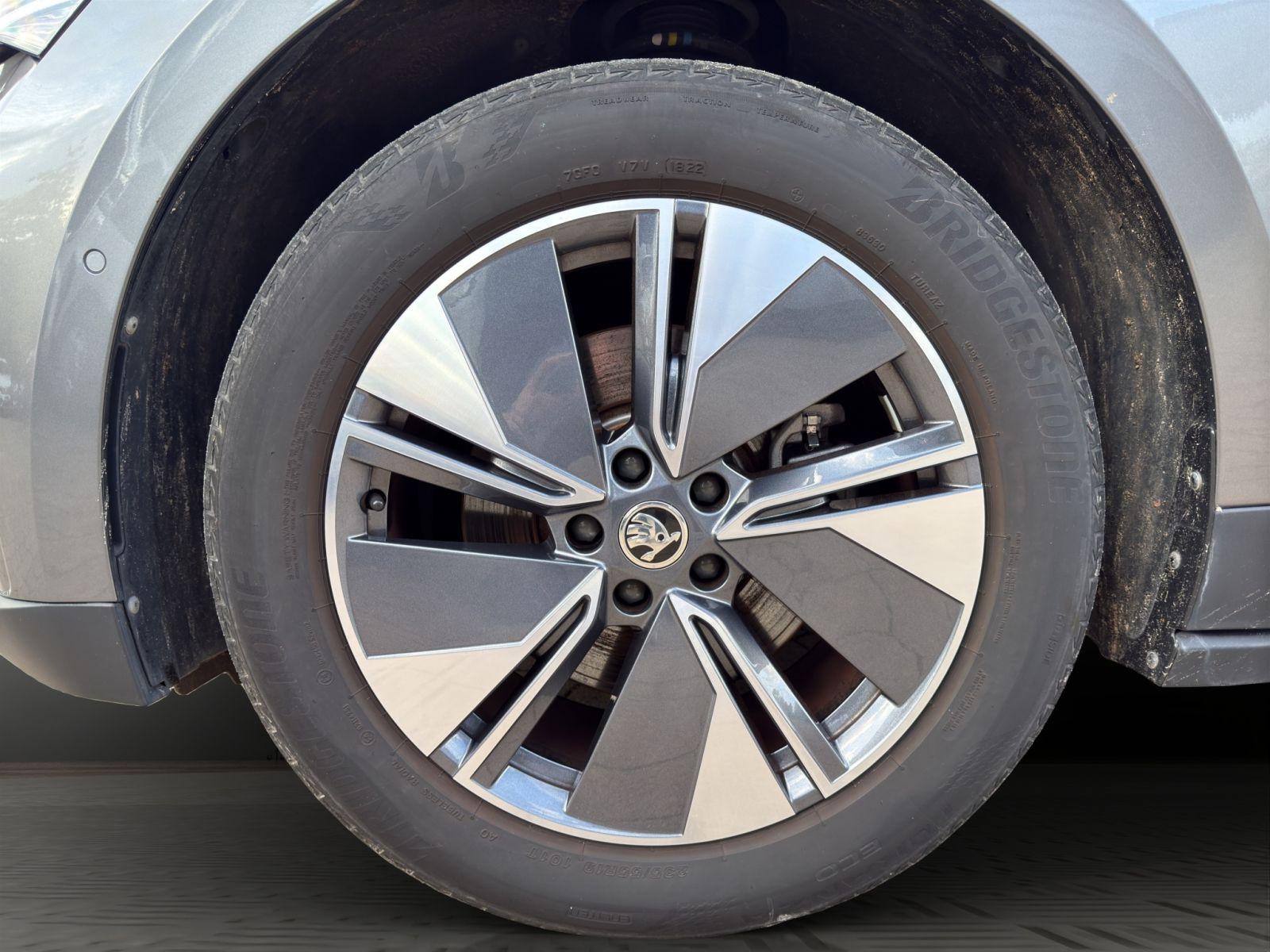 Skoda Enyaq iV 60 Loft pACC+DAB++LED