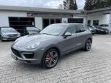 Porsche Cayenne Turbo*1.Hand,deutsch,Scheckheft,21´´ Alu - Porsche Cayenne aus 2011: Turbo