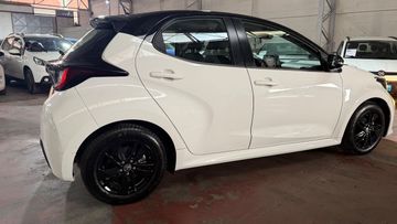 Toyota Yaris - 7