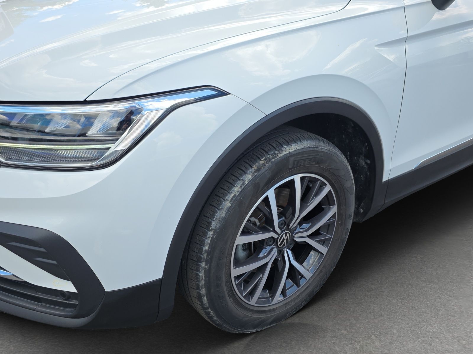 Volkswagen Tiguan - Bild 15
