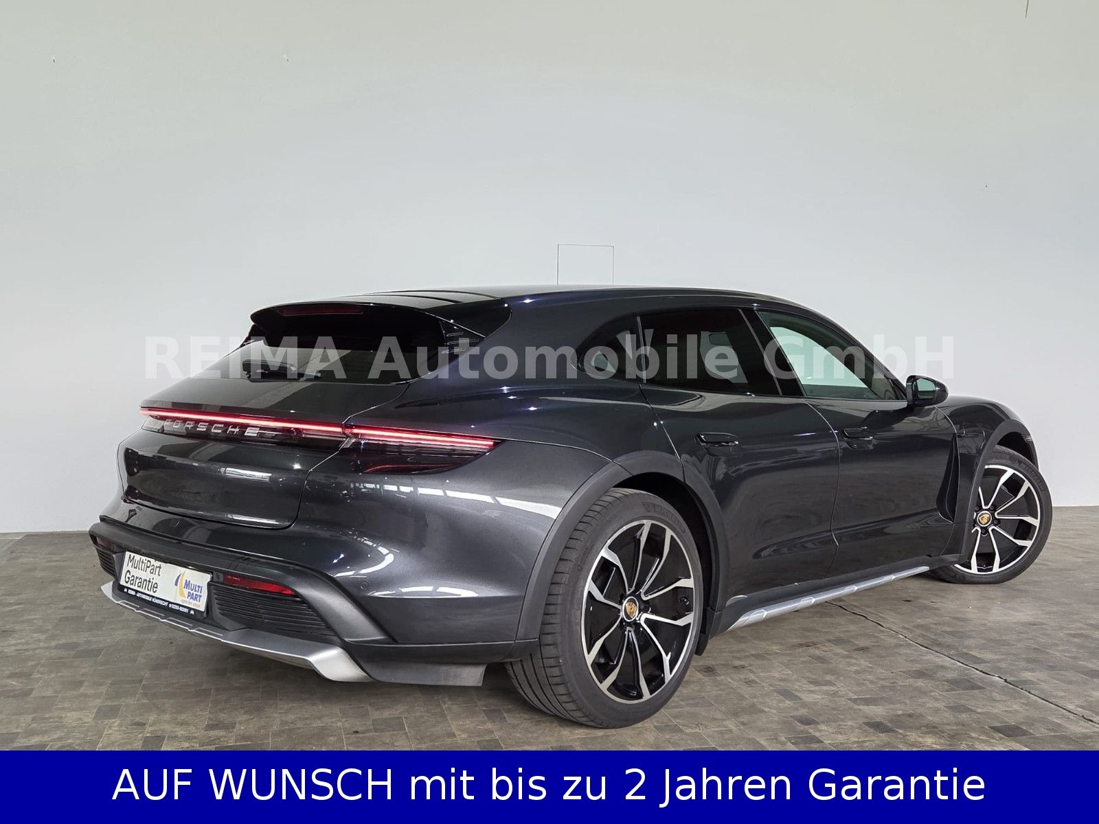 Fahrzeugabbildung Porsche Taycan Cross Turismo 4, Pano, 93KWH, SOH 93,7%