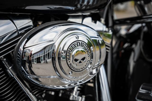 Fahrzeugabbildung Harley-Davidson STREET GLIDE FLHX 103 - KESSTECH -