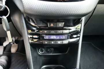 Fahrzeugabbildung Peugeot 2008 Allure