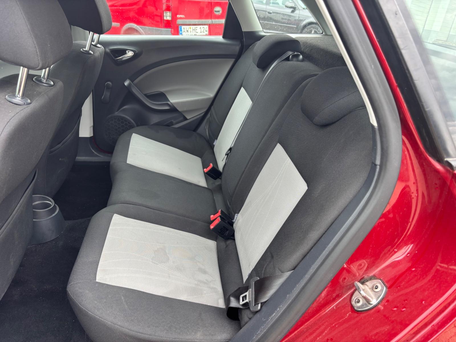Seat Ibiza 2014 — photo 7