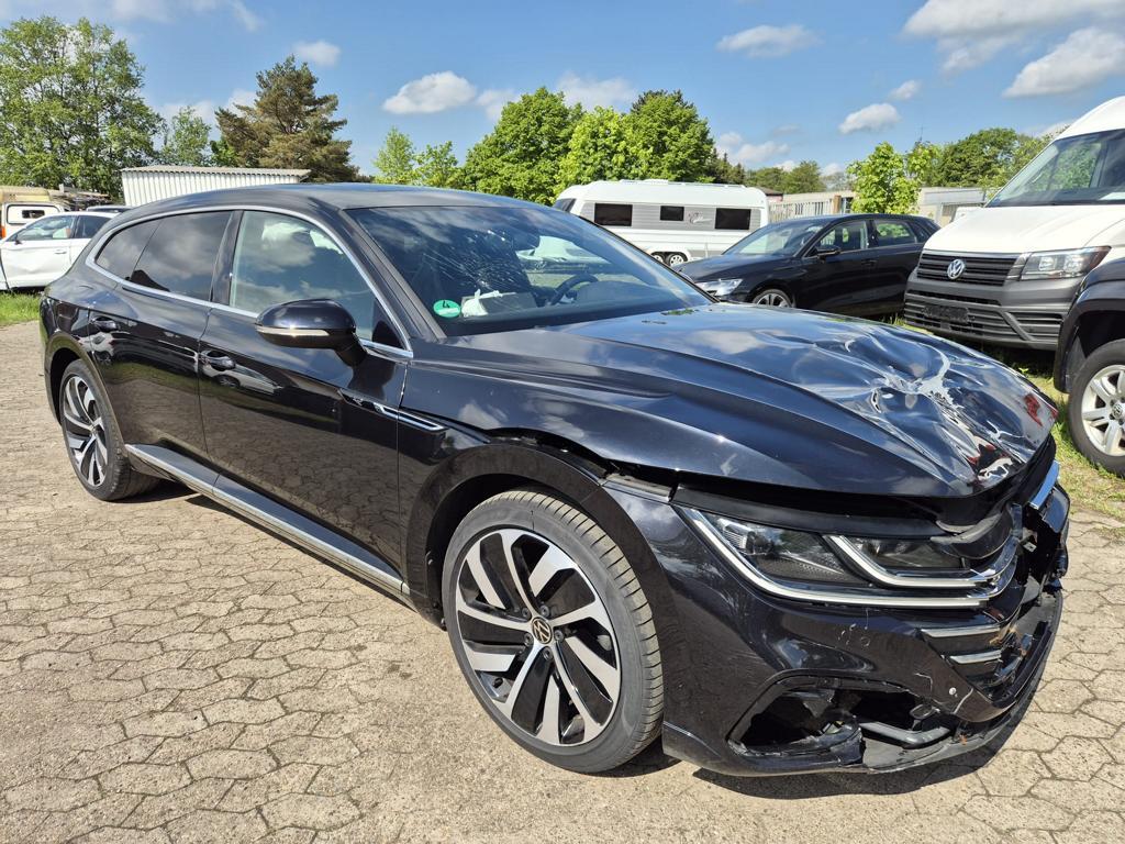 Volkswagen Arteon SB 2.0 TDI DSG R-Line Leder ACC LED Pano