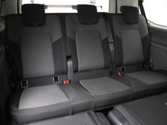 Volkswagen T7 Caravelle - Bild 7
