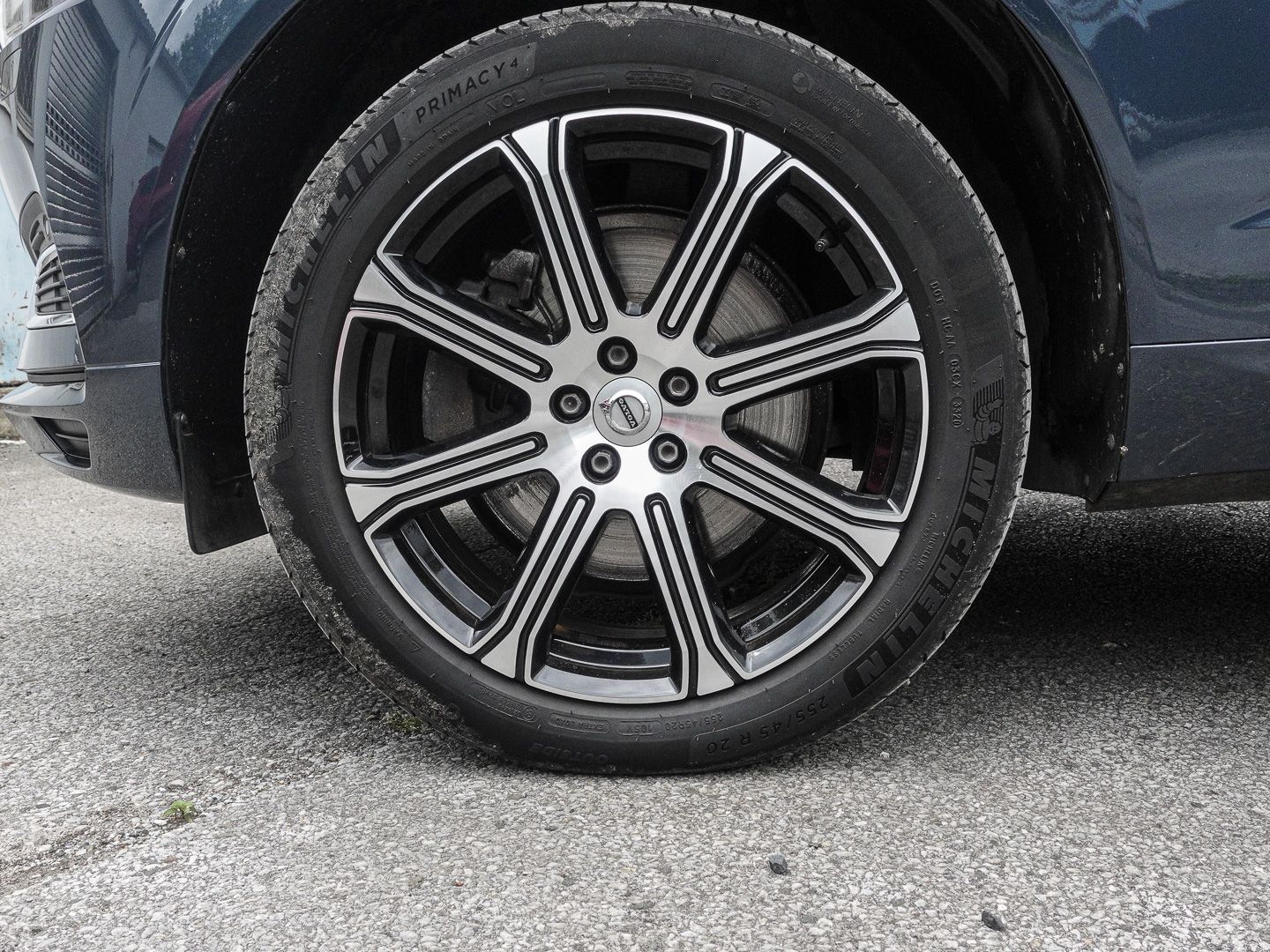 Volvo XC60 Inscription Recharge Plug-In Hybrid AWD T8  imagem 3