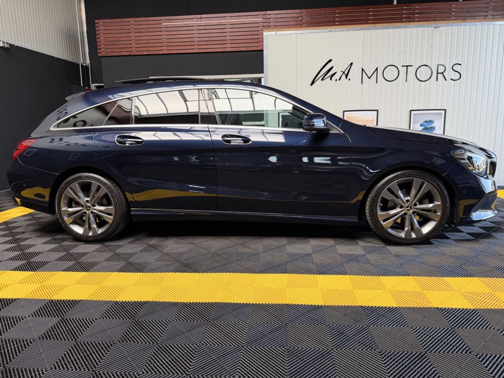 MERCEDES-BENZ CLA 220 4MATIC/SB/PANO/DISTRONIC+ MERCEDES-BENZ CLA 220 4MATIC/SB/PANO/DISTRONIC+