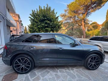 Audi Q8 - 6