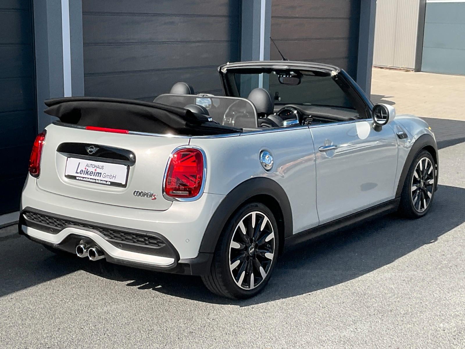 MINI COOPER S CABRIO Classic Trim - Harman Kardon